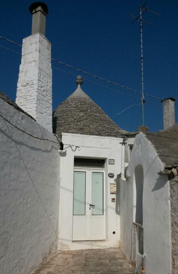 Trullo Alberobello Vacanze Desa 1 エクステリア 写真