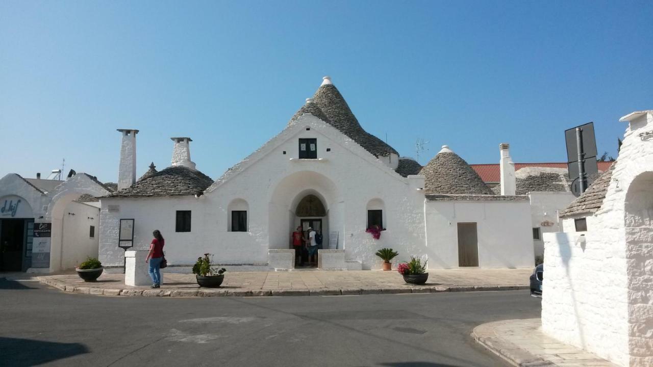 Trullo Alberobello Vacanze Desa 1 エクステリア 写真